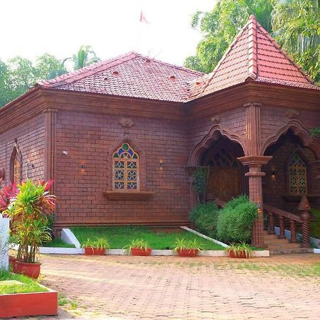 The Byke Royal Pearl Hotel Anjuna Exterior photo